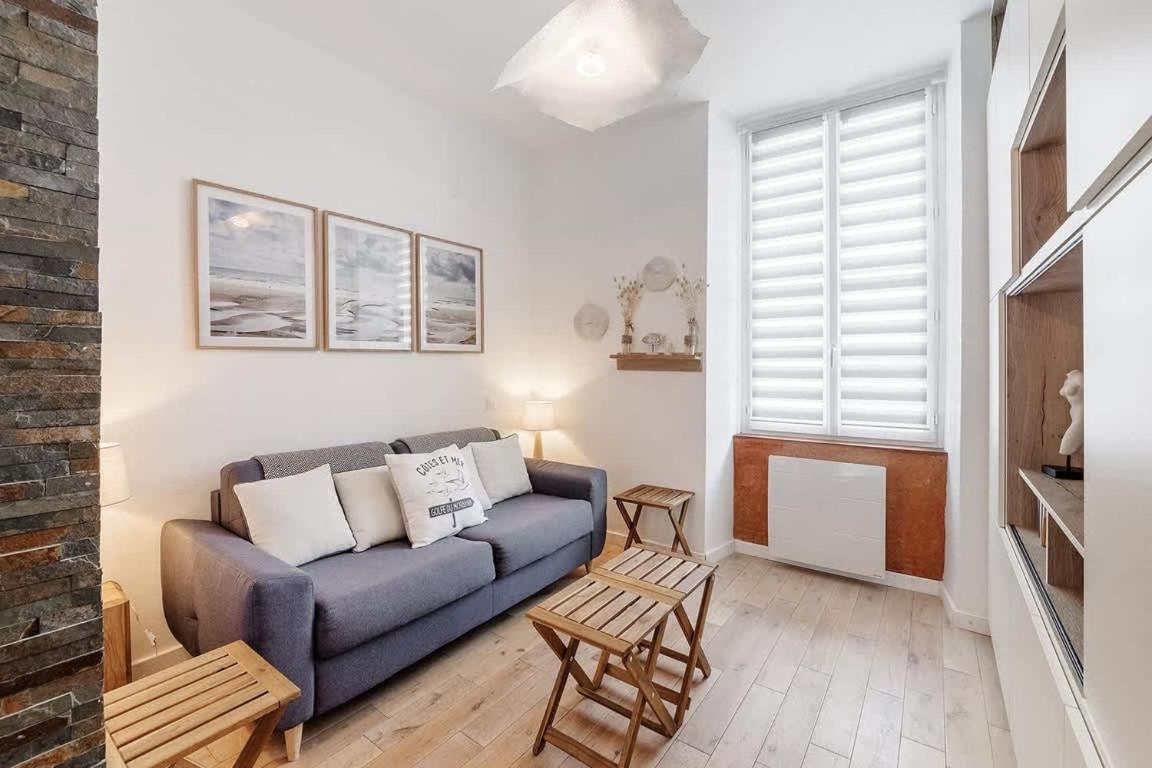 ואנה Tassigny - Charmant Appartement/ Terrasse - Port מראה חיצוני תמונה